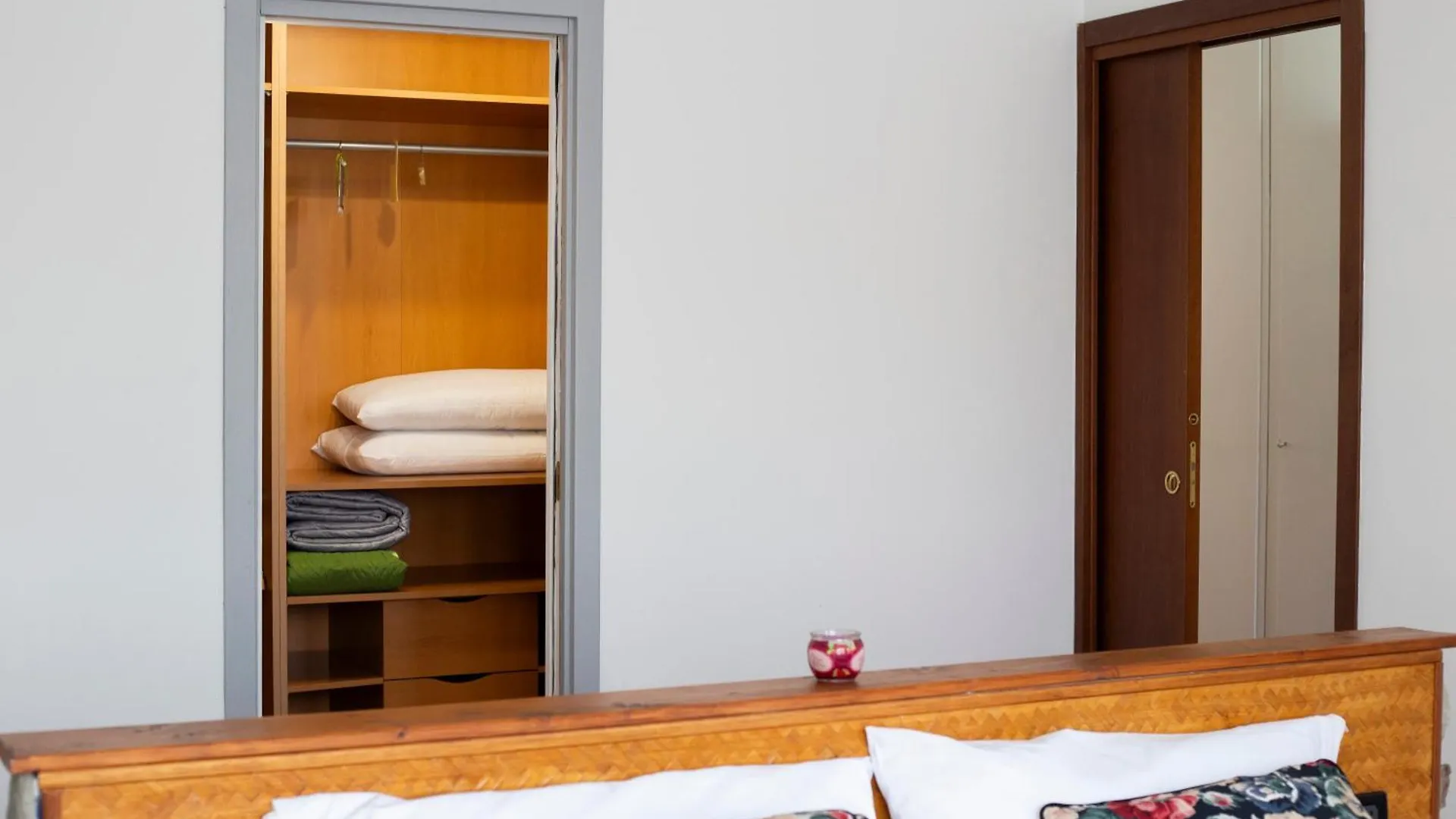 Cozy Design House - 15 Minutes From Navigli-Humanitas Lejlighed Milano Italien